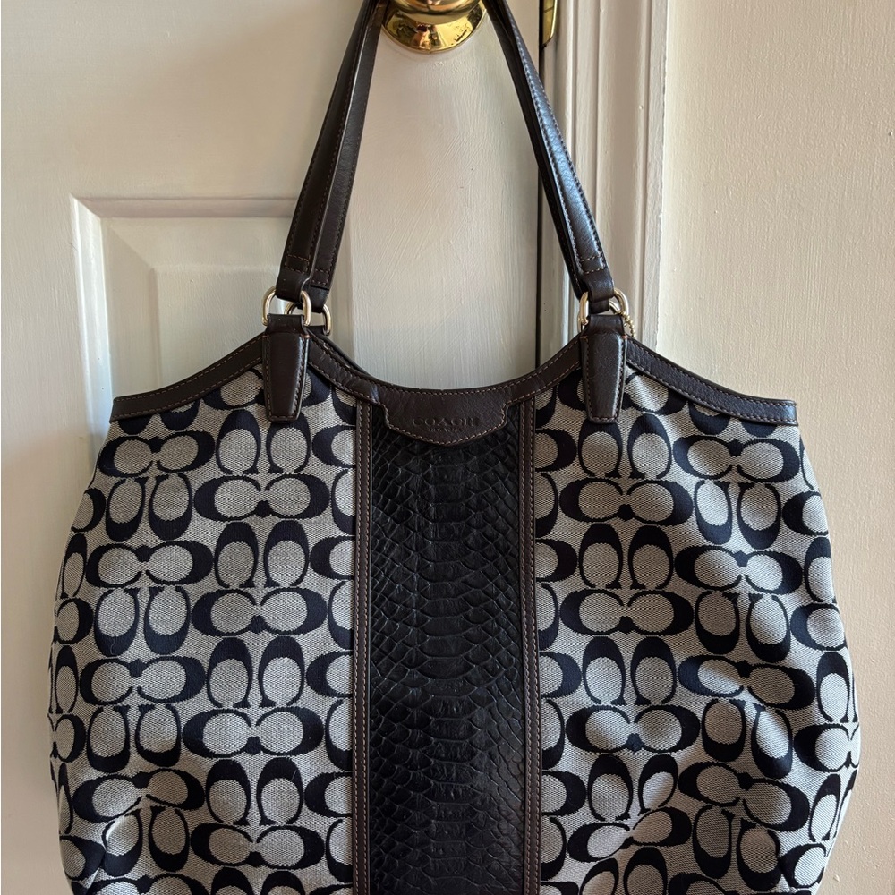 Coach Black and Gray Signature Tote Bag